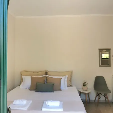 Sunny Patio Corfu ! Lejlighed