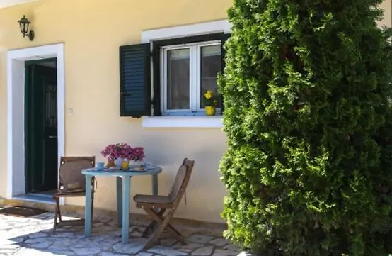 Sunny Patio Corfu ! * Alepou