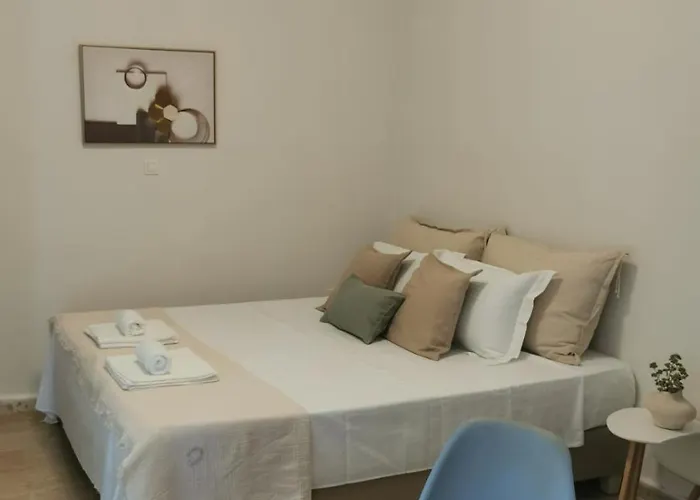 Sunny Patio Corfu ! * Alepou