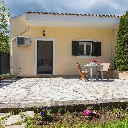 Sunny Patio Corfu ! * Alepou