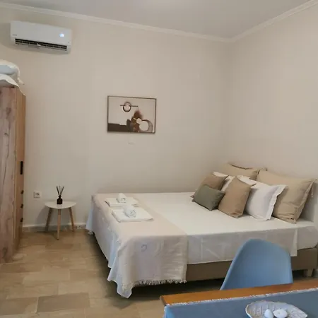 Sunny Patio Corfu ! Apartament